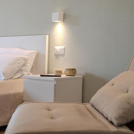 Corso Garibaldi 21 Apartment & Rooms Vasto Buitenkant foto