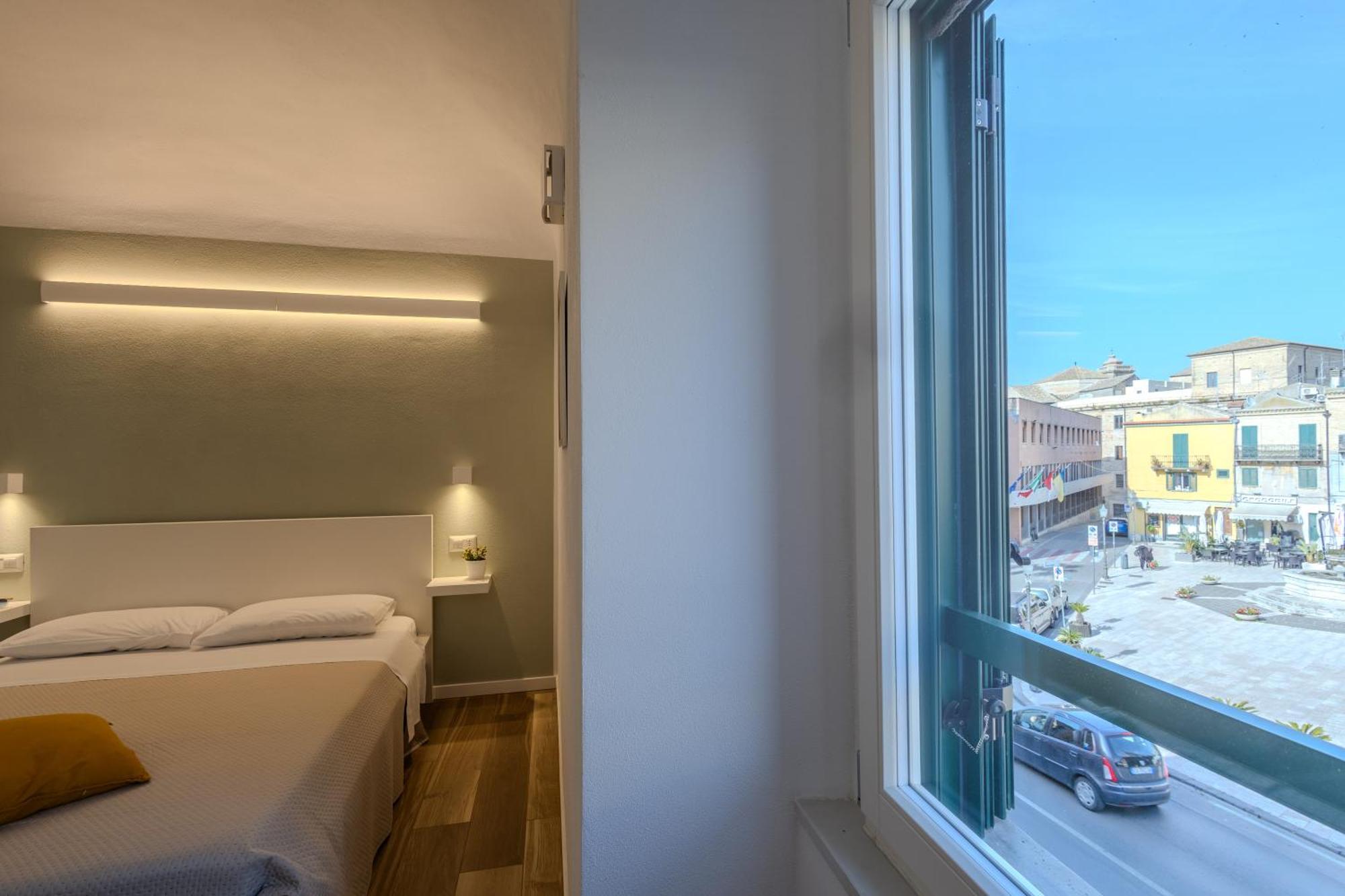 Corso Garibaldi 21 Apartment & Rooms Vasto Buitenkant foto