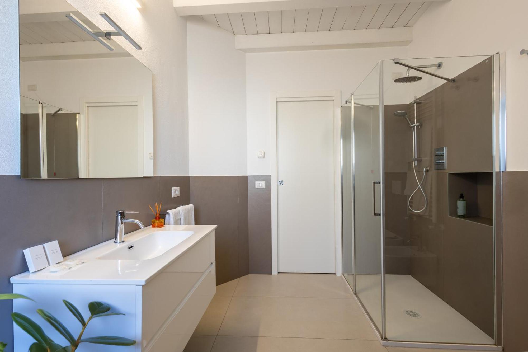 Corso Garibaldi 21 Apartment & Rooms Vasto Buitenkant foto