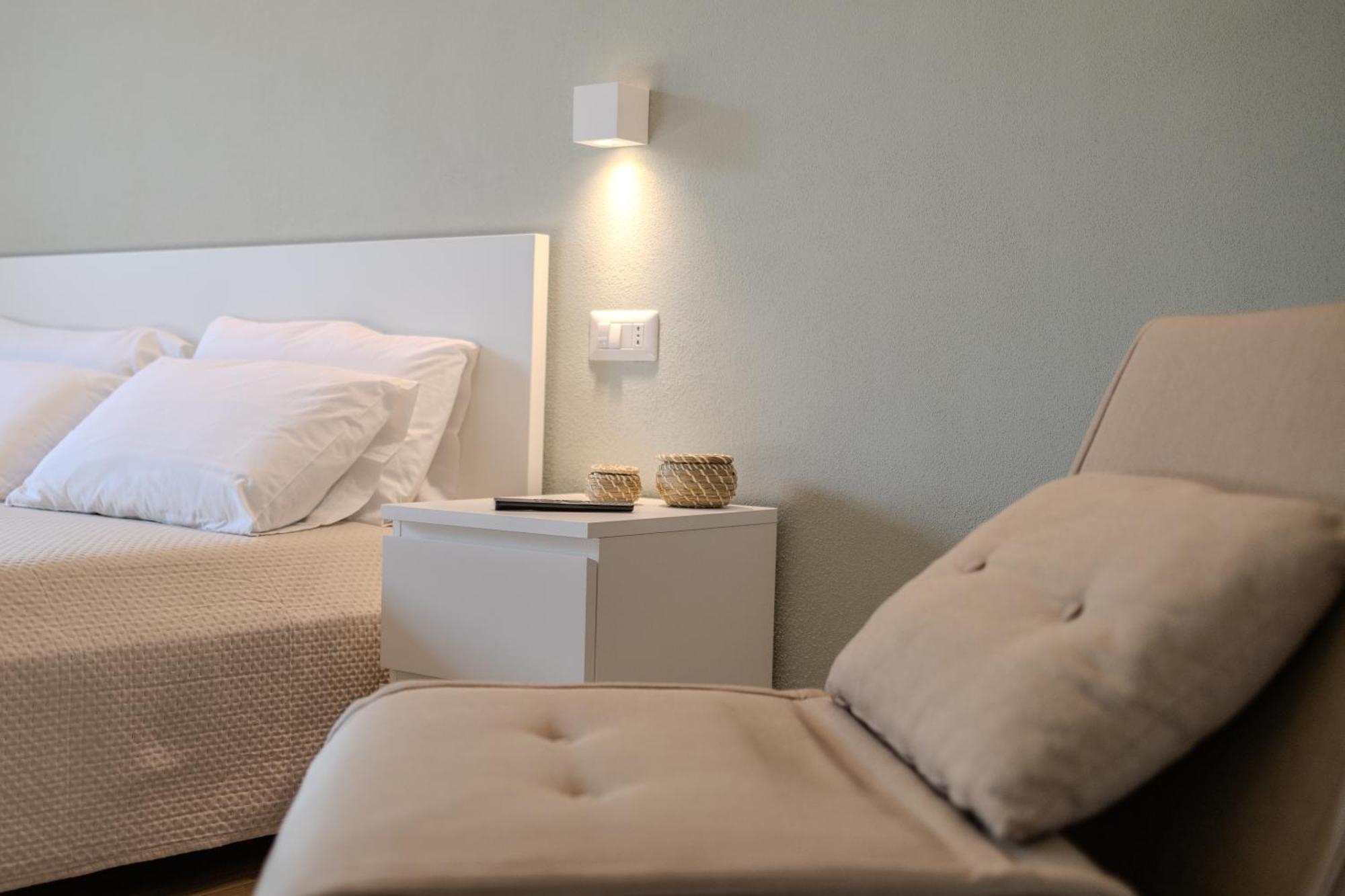 Corso Garibaldi 21 Apartment & Rooms Vasto Buitenkant foto